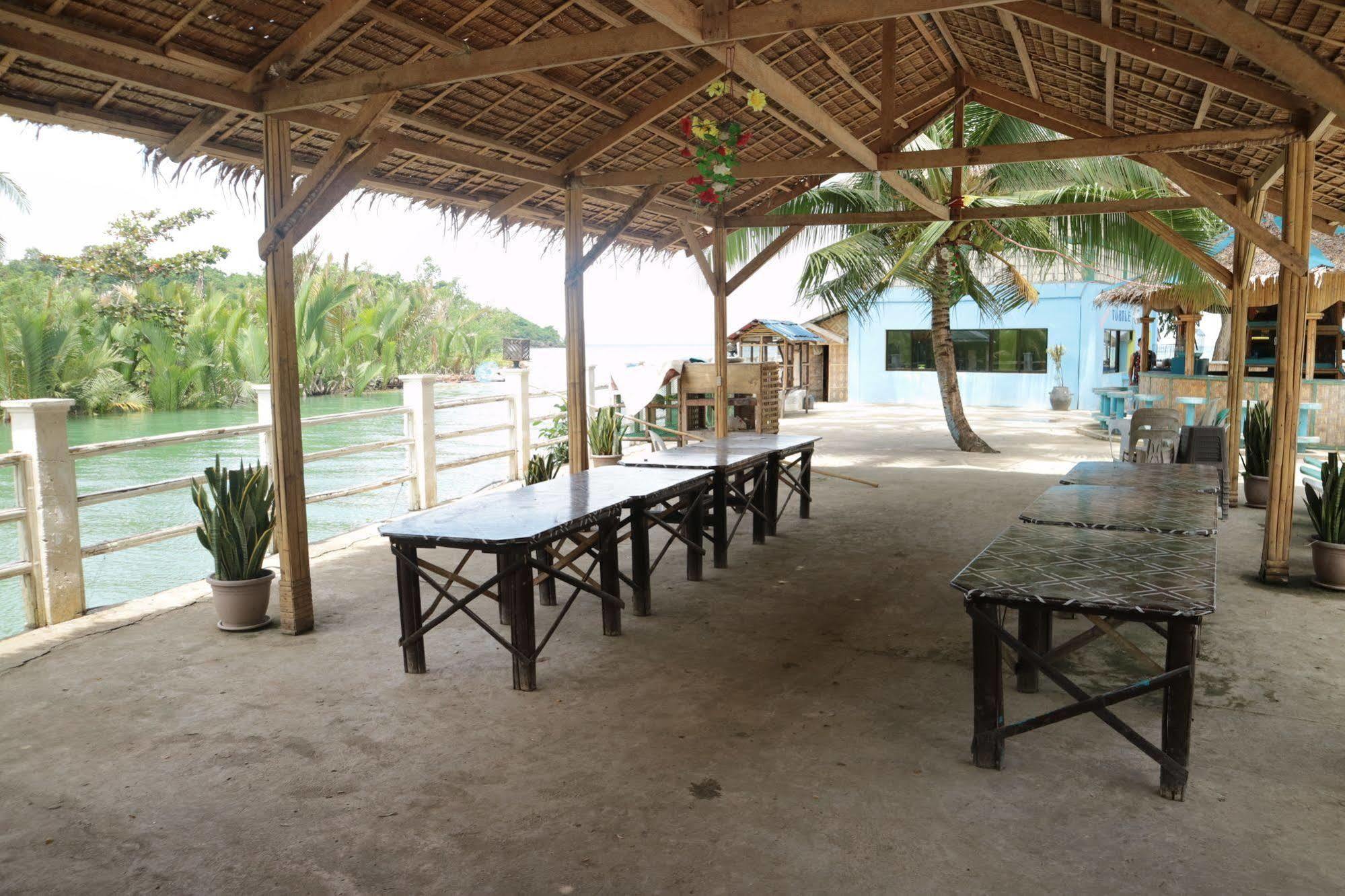 Seaside Beach Resort Bohol Buitenkant foto